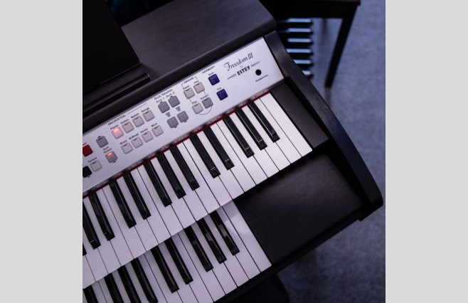 Used Estey Freedom 3 Organ All Inclusive Premium Package" (SN:060983331) - Image 9